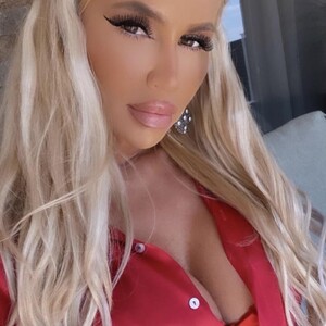 LoveSexBadly webcam profile - Italian