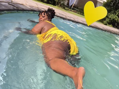 ThickianaRider video